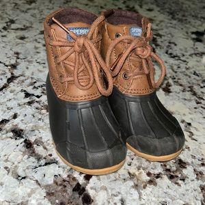 Girls 8m VGUC sperrys duck boots